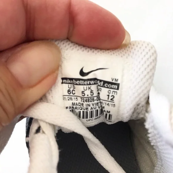 Nike gray air max sneakers  EUC size 6 - Picture 7 of 8